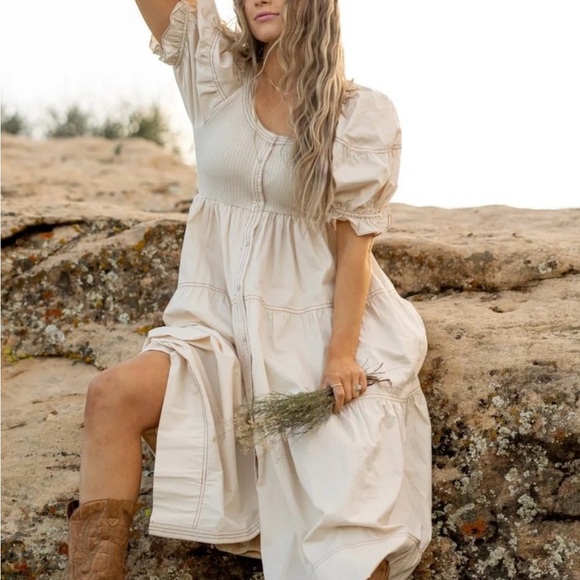 bohme Dresses & Skirts - bohme Cream Ruched Tiered Sundress